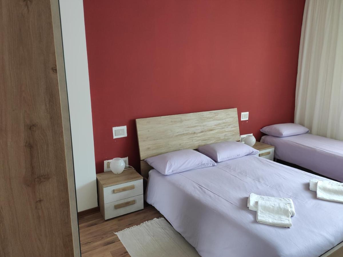 Albergo Al Trieste 니미스 외부 사진